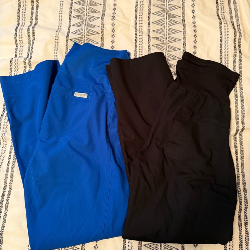 Maternity Scrub Pants bundle, size small